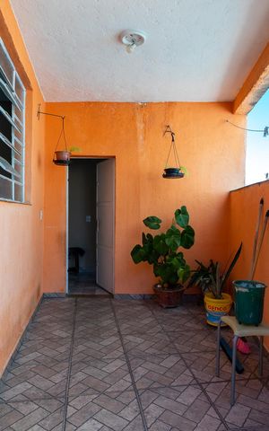 Casa à venda com 420m², 2 quartos e 5 vagasQuintal