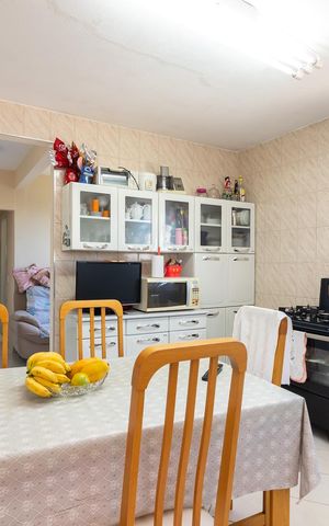 Casa à venda com 420m², 2 quartos e 5 vagasCozinha e Sala de Jantar