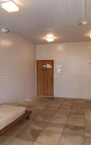 Apartamento à venda com 283m², 4 quartos e 3 vagas Apartamento à venda com 283m², 4 quartos e 3 vagasSaúna