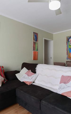 Apartamento à venda com 98m², 3 quartos e 2 vagas Apartamento à venda com 98m², 3 quartos e 2 vagasSala