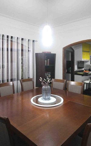 Casa à venda com 250m², 3 quartos e 6 vagas
