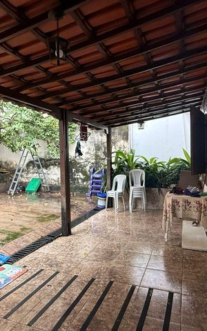 Casa à venda com 360m², 3 quartos e 4 vagas