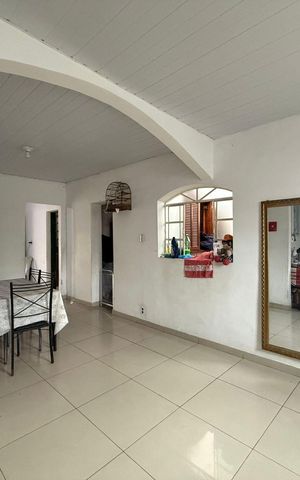 Casa à venda com 360m², 3 quartos e 4 vagas