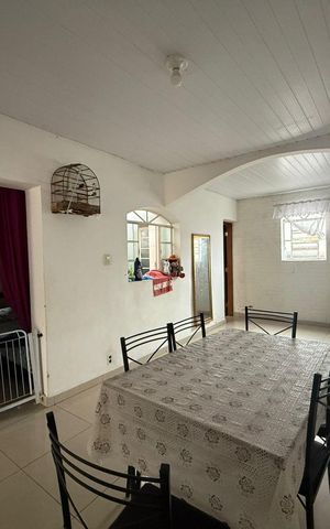 Casa à venda com 360m², 3 quartos e 4 vagas