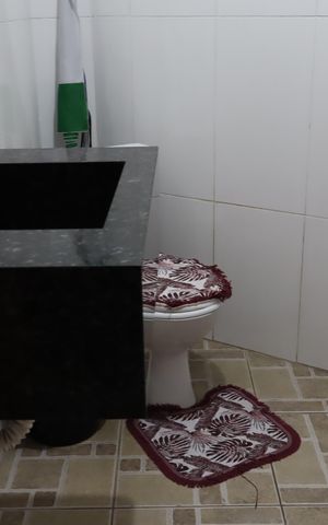 Casa à venda com 172m², 3 quartos e 3 vagasBanheiro de serviço