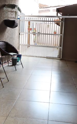Casa à venda com 172m², 3 quartos e 3 vagasGaragem