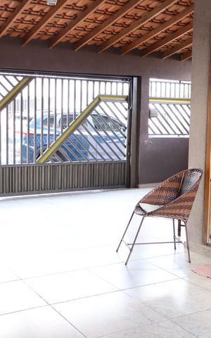 Casa à venda com 172m², 3 quartos e 3 vagasGaragem