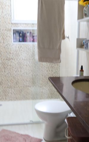 Casa à venda com 172m², 3 quartos e 3 vagasBanheiro social