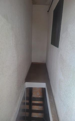 Casa para alugar com 180m², 2 quartos e 1 vaga Casa para alugar com 180m², 2 quartos e 1 vagaÁrea externa