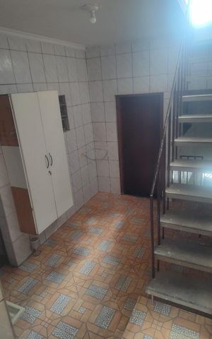 Casa para alugar com 180m², 2 quartos e 1 vaga Casa para alugar com 180m², 2 quartos e 1 vagaÁrea de serviço