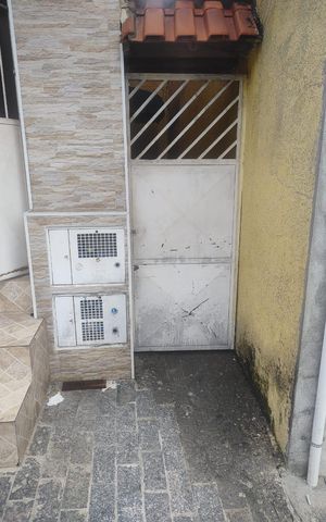 Casa para alugar com 180m², 2 quartos e 1 vaga Casa para alugar com 180m², 2 quartos e 1 vagaÁrea externa