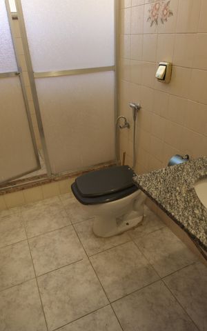 Casa à venda com 360m², 4 quartos e 2 vagasQuintal - Edícula 