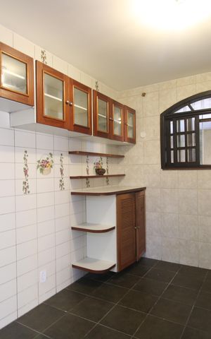 Casa à venda com 360m², 4 quartos e 2 vagasCozinha