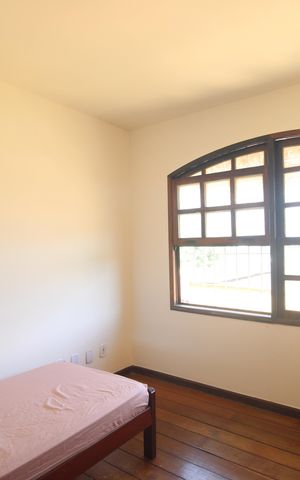 Casa à venda com 360m², 4 quartos e 2 vagasQuarto 1