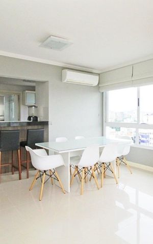 Apartamento para alugar com 72m², 2 quartos e 2 vagasSala