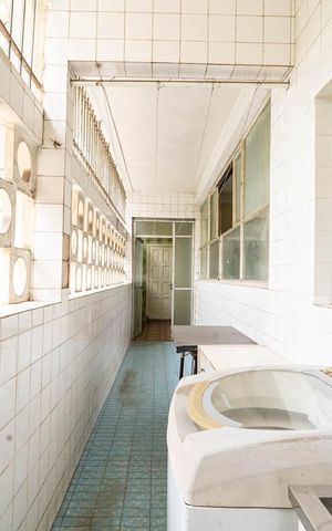 Apartamento à venda com 192m², 4 quartos e sem vaga Apartamento à venda com 192m², 4 quartos e sem vagaÁrea de Serviço