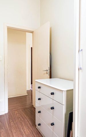 Apartamento à venda com 192m², 4 quartos e sem vaga Apartamento à venda com 192m², 4 quartos e sem vagaRouparia