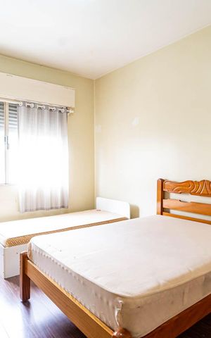 Apartamento à venda com 192m², 4 quartos e sem vaga Apartamento à venda com 192m², 4 quartos e sem vagaQuarto 2