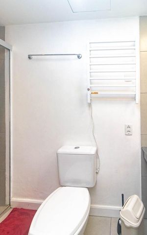 Apartamento para alugar com 36m², 1 quarto e sem vaga Apartamento para alugar com 36m², 1 quarto e sem vagaBanheiro