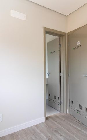 Casa à venda com 173m², 4 quartos e 3 vagas Casa à venda com 173m², 4 quartos e 3 vagasQuarto 4