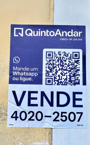 Casa à venda com 134m², 3 quartos e 3 vagas Casa à venda com 134m², 3 quartos e 3 vagasPlaquinha