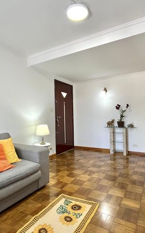 Casa à venda com 134m², 3 quartos e 3 vagas Casa à venda com 134m², 3 quartos e 3 vagasSala