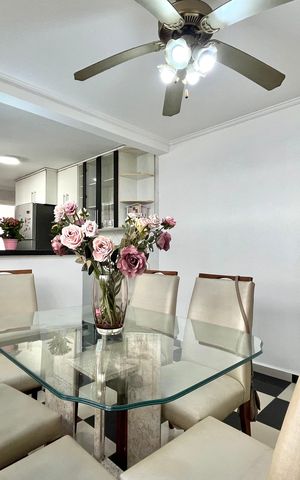 Casa à venda com 134m², 3 quartos e 3 vagas Casa à venda com 134m², 3 quartos e 3 vagasSala de Jantar