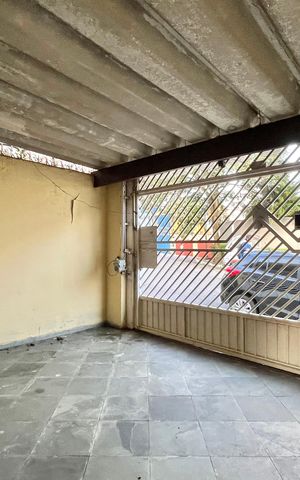 Casa à venda com 134m², 3 quartos e 3 vagas Casa à venda com 134m², 3 quartos e 3 vagasGaragem