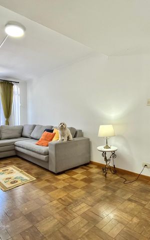 Casa à venda com 134m², 3 quartos e 3 vagas Casa à venda com 134m², 3 quartos e 3 vagasSala