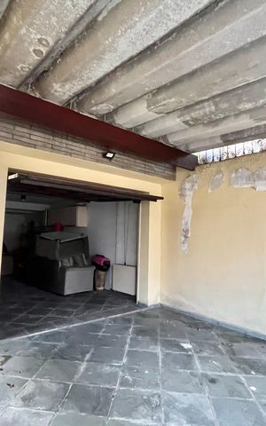 Casa à venda com 134m², 3 quartos e 3 vagas Casa à venda com 134m², 3 quartos e 3 vagasGaragem