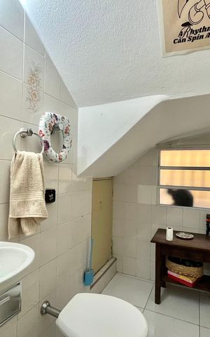 Casa à venda com 134m², 3 quartos e 3 vagas Casa à venda com 134m², 3 quartos e 3 vagasLavabo