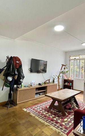 Casa à venda com 134m², 3 quartos e 3 vagas Casa à venda com 134m², 3 quartos e 3 vagasSala