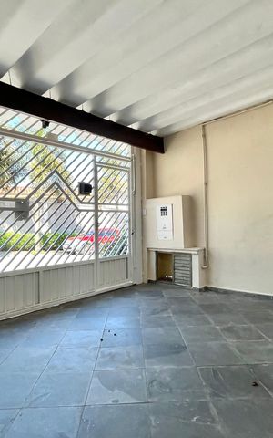 Casa à venda com 134m², 3 quartos e 3 vagas Casa à venda com 134m², 3 quartos e 3 vagasGaragem