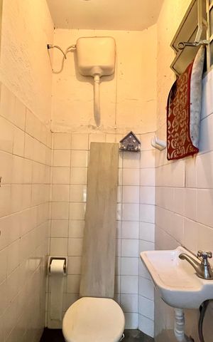 Casa à venda com 134m², 3 quartos e 3 vagas Casa à venda com 134m², 3 quartos e 3 vagasBanheiro de serviço