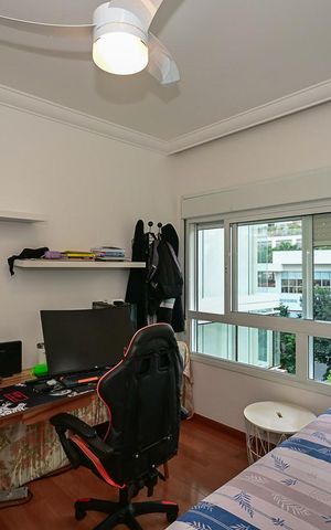 Apartamento à venda com 132m², 3 quartos e 2 vagasSuíte 2