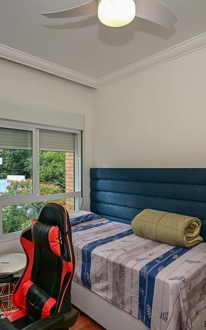 Apartamento à venda com 132m², 3 quartos e 2 vagasSuíte 2