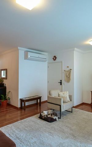 Apartamento à venda com 132m², 3 quartos e 2 vagasSala