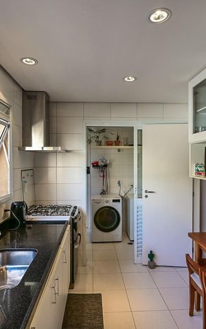 Apartamento à venda com 132m², 3 quartos e 2 vagasCozinha