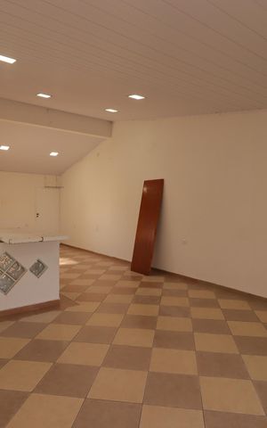 Casa à venda com 250m², 3 quartos e 3 vagasÁrea Livre