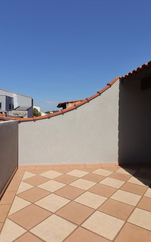 Casa à venda com 250m², 3 quartos e 3 vagasÁrea de Serviço