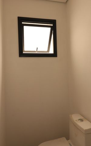 Casa à venda com 250m², 3 quartos e 3 vagasLavabo