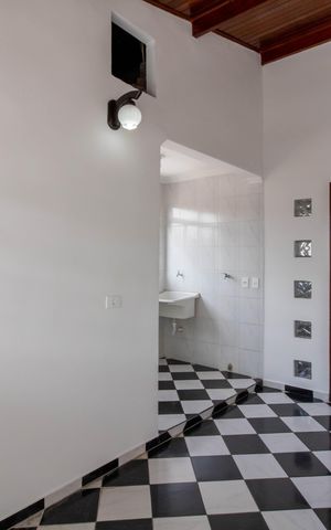 Casa para alugar com 19244m², 2 quartos e 2 vagasArea de Serviço 