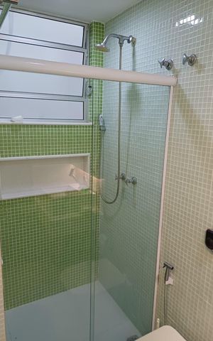 Apartamento à venda com 105m², 3 quartos e 1 vagaBanheiro