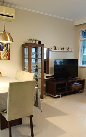 Apartamento à venda com 105m², 3 quartos e 1 vagaSala