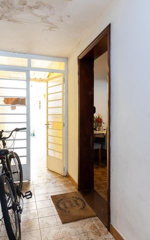 Casa à venda com 210m², 5 quartos e 2 vagasCorredor de Entrada