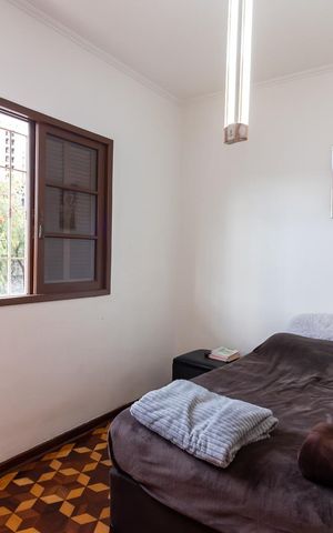 Casa à venda com 210m², 5 quartos e 2 vagasSuíte