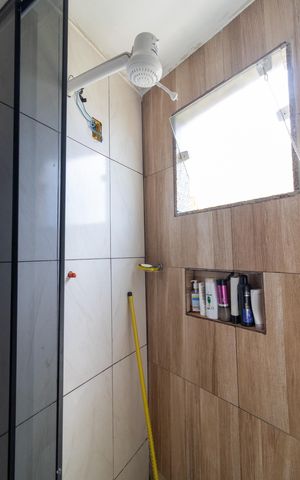 Casa de condomínio para alugar com 110m², 3 quartos e 1 vaga Casa de condomínio para alugar com 110m², 3 quartos e 1 vagaBanheiro da Suíte