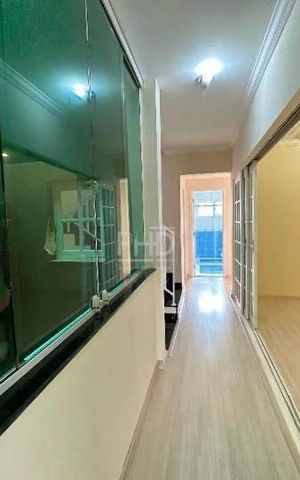 Casa à venda com 383m², 3 quartos e 6 vagas