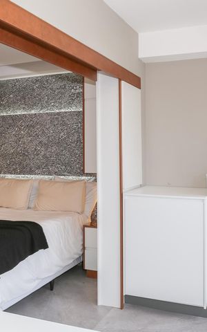 Studio para alugar com 34m², 1 quarto e sem vaga Studio para alugar com 34m², 1 quarto e sem vagaSacada