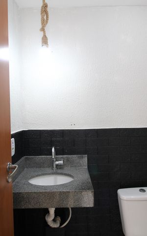 Apartamento à venda com 65m², 2 quartos e 1 vagaBanheiro Social